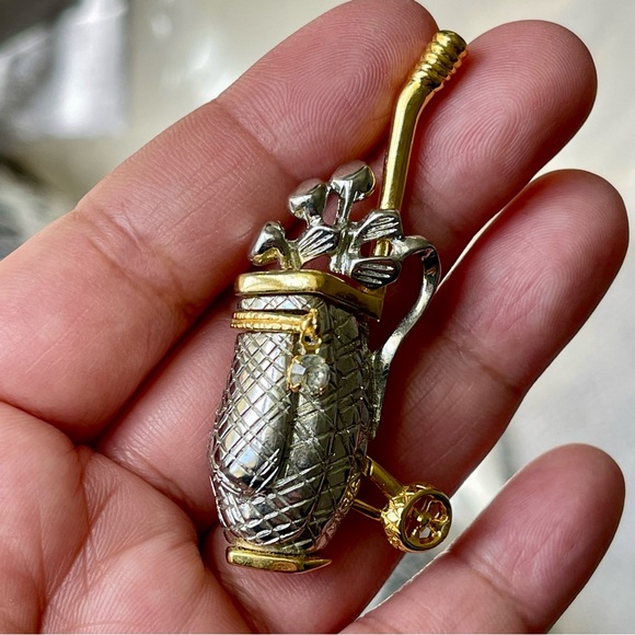 Vintage | Golf Bag Club Gold Silver Tone Unsigned Brooch Pin 2.25" Tall - Picture 2 of 13
